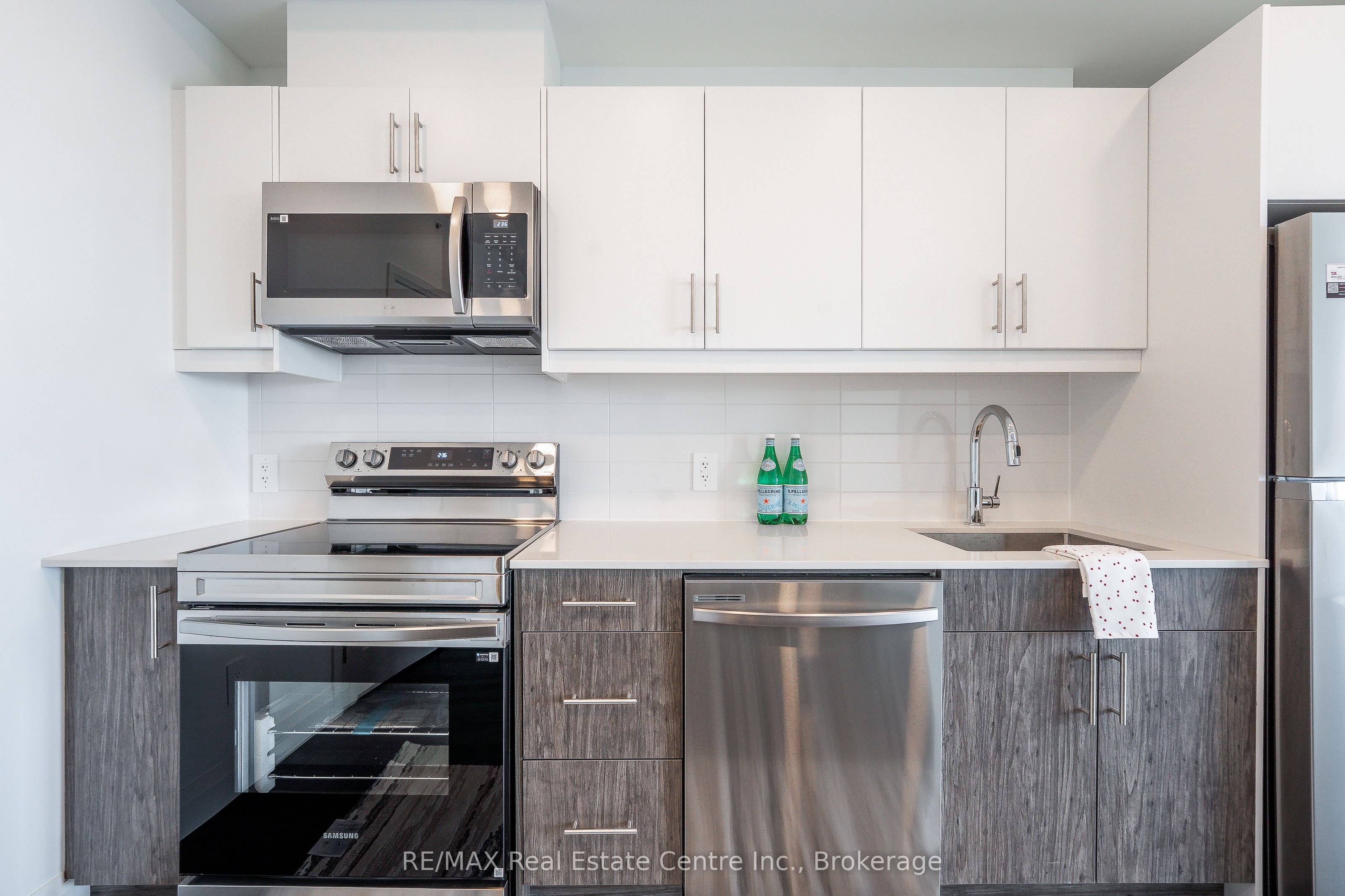 Additional image 4 of 1306-1333 Weber Street E, Kitchener, ON, N2A 1C2