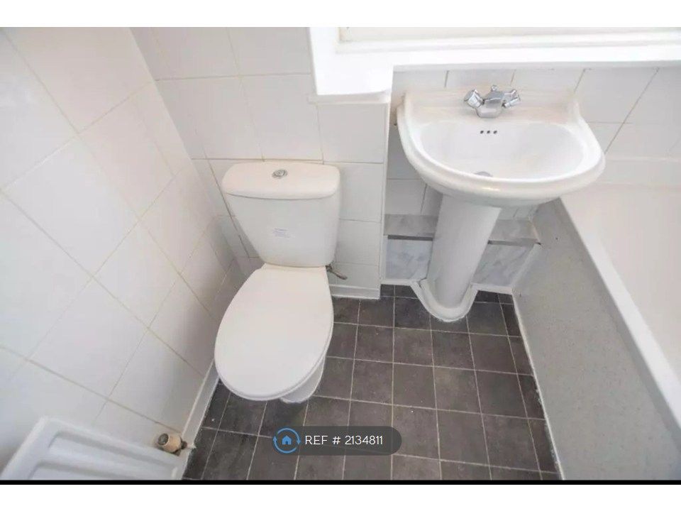 Additional image 13 of 3 bed flat to rentLinks St, Kirkcaldy KY1