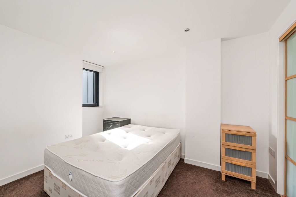 Additional image 19 of 2 bed flat for saleFlat 8/3, 72 Lancefield Quay, Glasgow G3