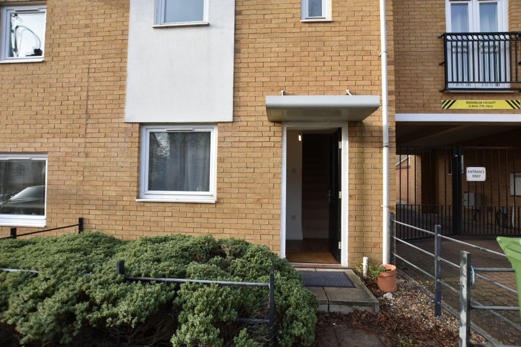 Additional image 18 of 4 bed terraced house to rentLakeview Way, Hampton, Peterborough PE7