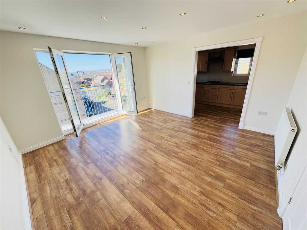 Additional image 4 of 2 bed flat to rentSandpiper House, Fleet Avenue, Hartlepool TS24