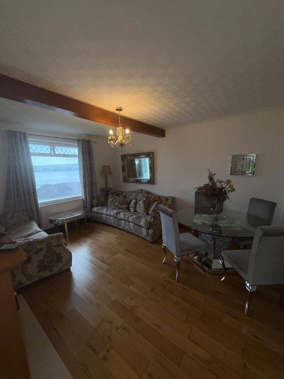 Additional image 2 of 2 bed flat to rentMackie Avenue, Port Glasgow PA14