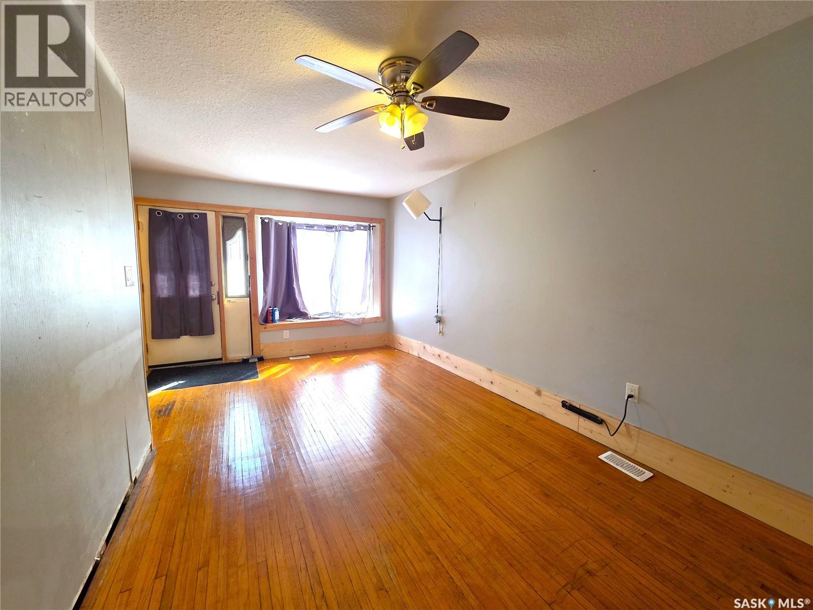 Additional image 3 of 829 I Avenue N, Saskatoon, SK, S7L2H2