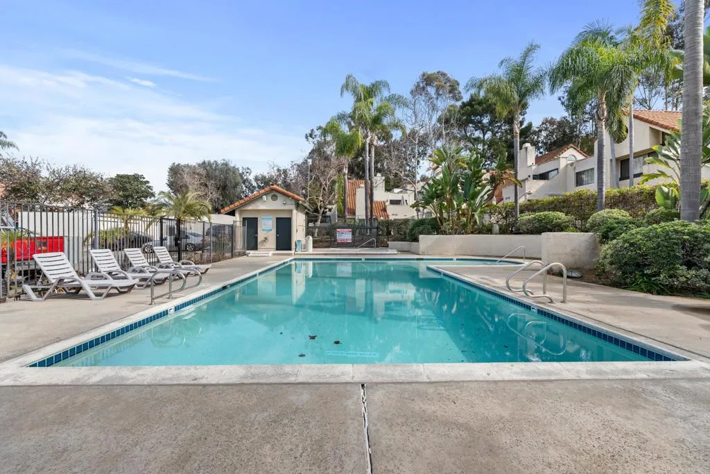 Additional image 31 of 341 N Melrose Drive Unit E, Vista, CA 92083
