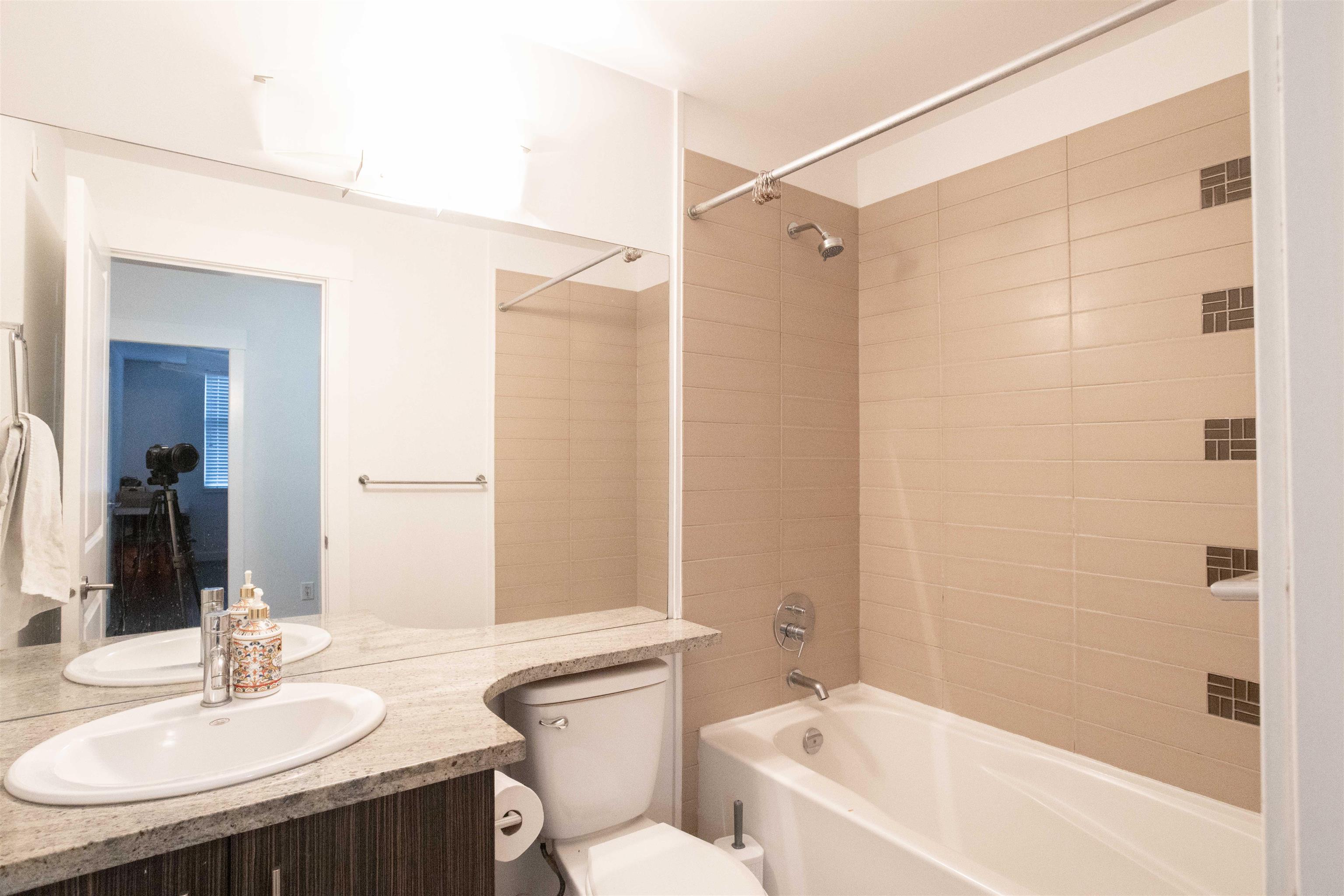 Additional image 3 of 210-33545 Rainbow Avenue, Abbotsford, BC, V2S 0B9