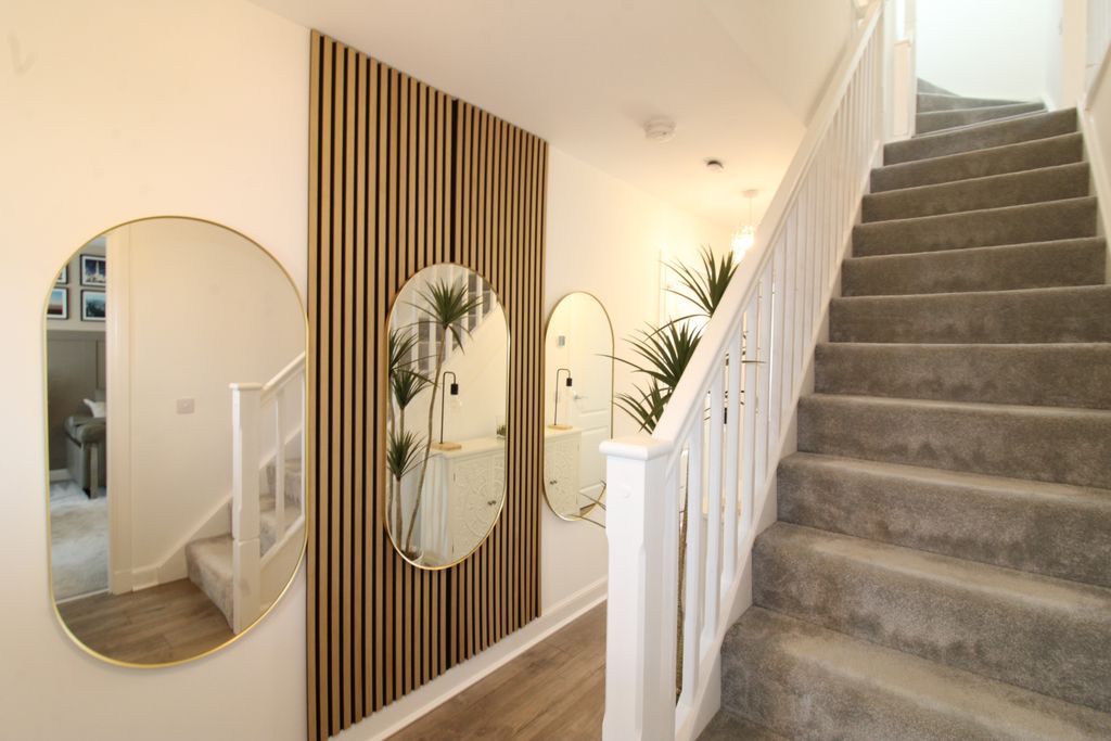 Additional image 2 of 6 bed property to rentKilmelford Drive, Bishopton PA7