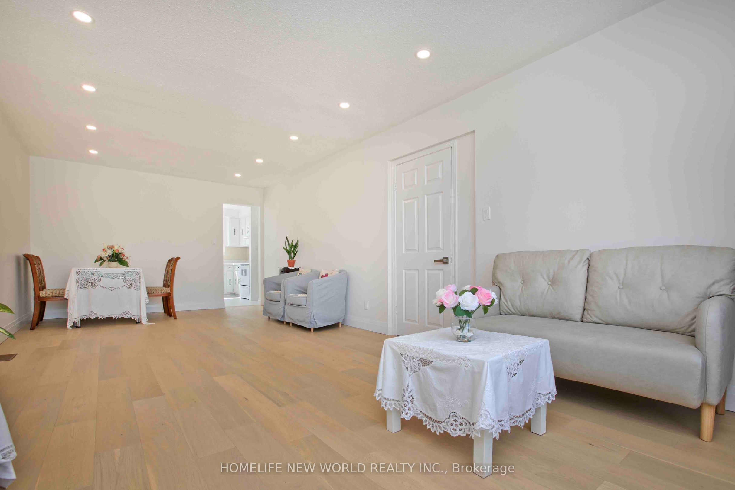 Additional image 5 of 93 Corinthian Boulevard, Toronto, ON, M1W 1B7