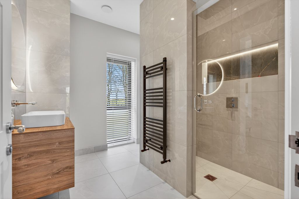 Additional image 33 of 5 bed detached house for saleDorney Reach Road Dorney Reach Maidenhead, Berkshire SL6