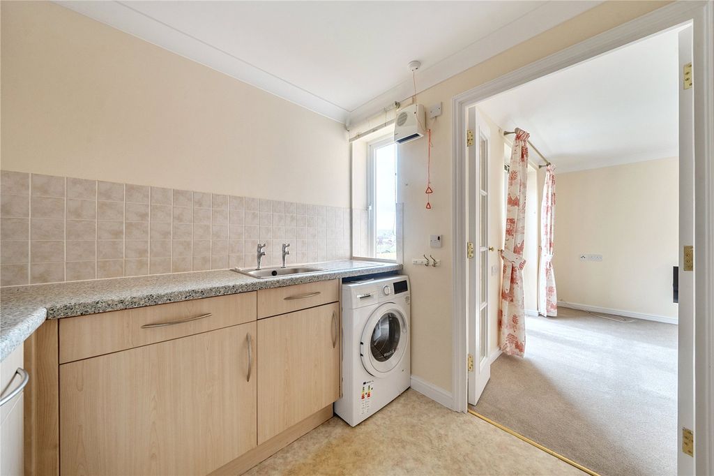 Additional image 8 of 1 bed flat for saleGwenllian Morgan Court, Heol Gouesnou, Brecon, Powys LD3