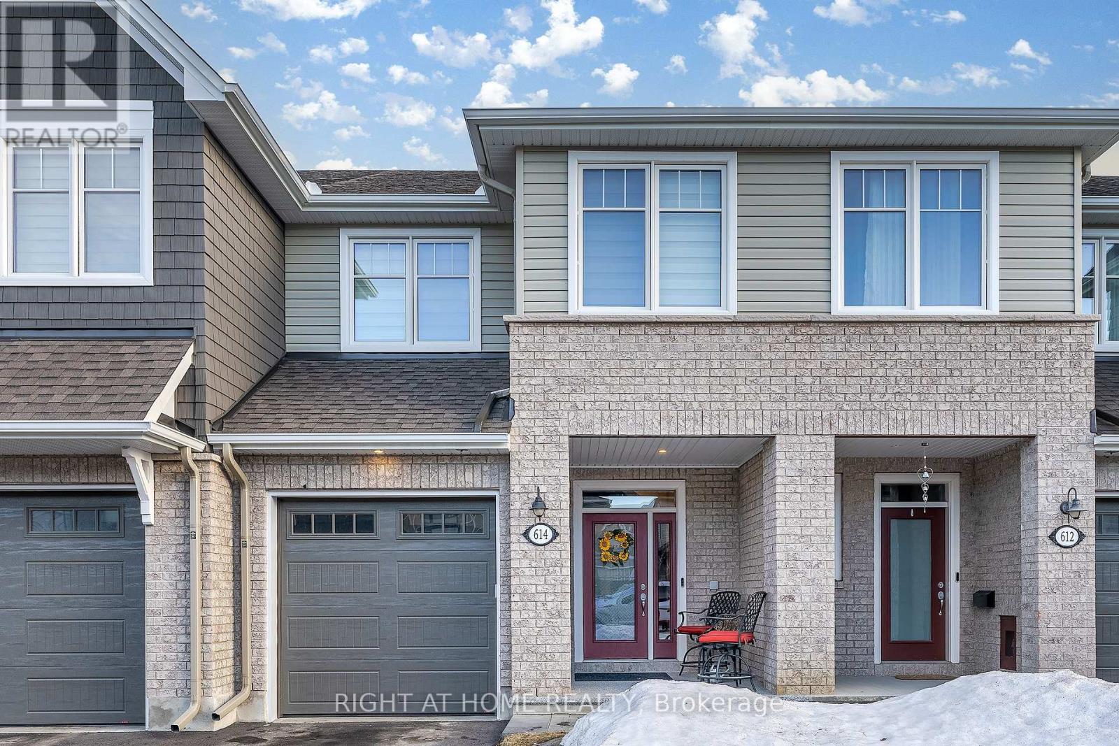 614 TALIESIN CRESCENT