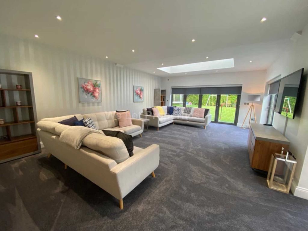 Additional image 6 of 7 bed detached house to rentSt Michaels Avenue, Bramhall SK7