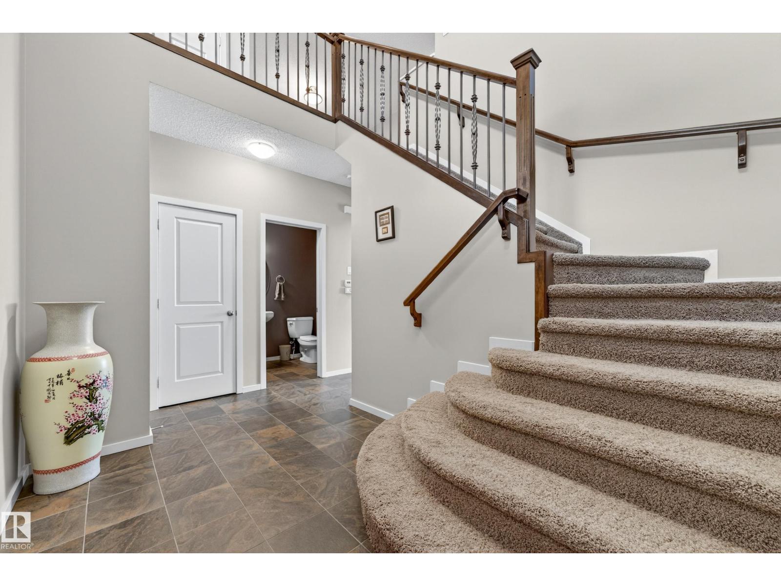 Additional image 5 of 22055 95 Avenue NW, Edmonton, AB, T5T4A7