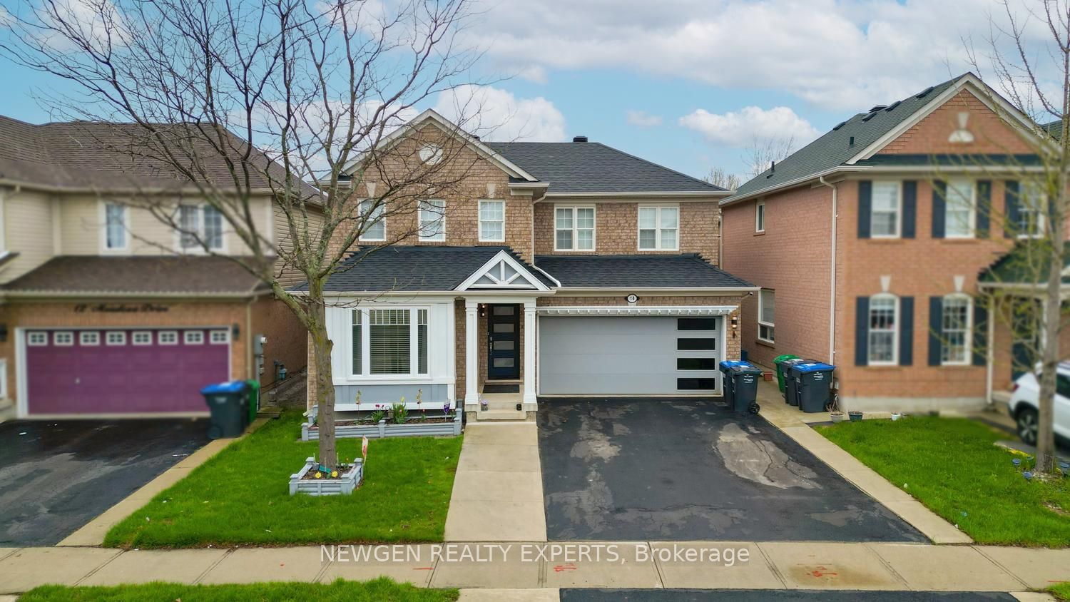 14 Mendoza Drive, Brampton, ON, L7A 3M3