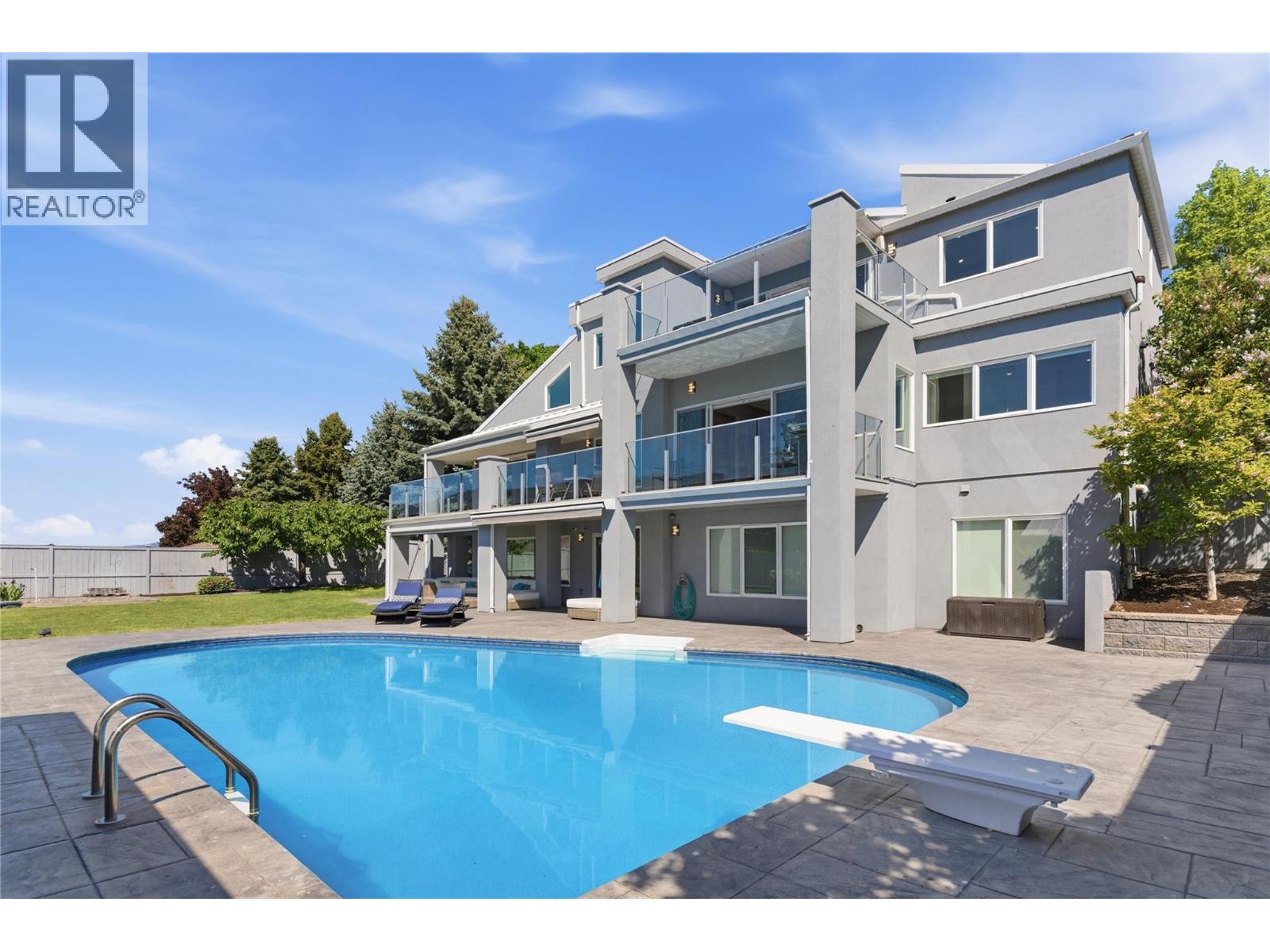2090 Bennett Road, Kelowna, BC, V1V2C2