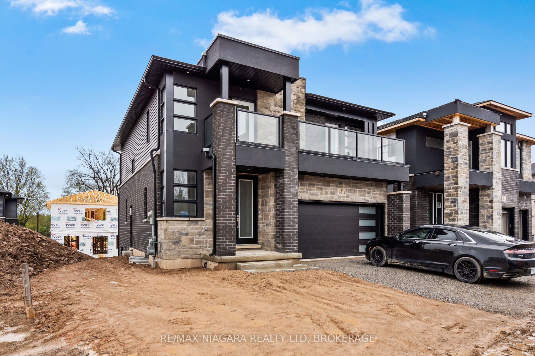 6414 Sunshine Common, Niagara Falls, ON, L2G 0E4