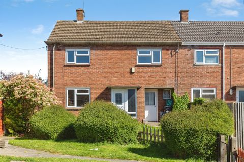 Couzens Place, Stoke Gifford, Bristol BS34
