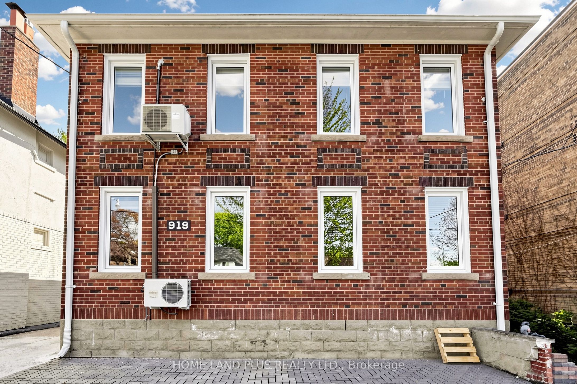 Additional image 5 of Unit 1-919 Avenue Road, Toronto, ON, M5P 2K7