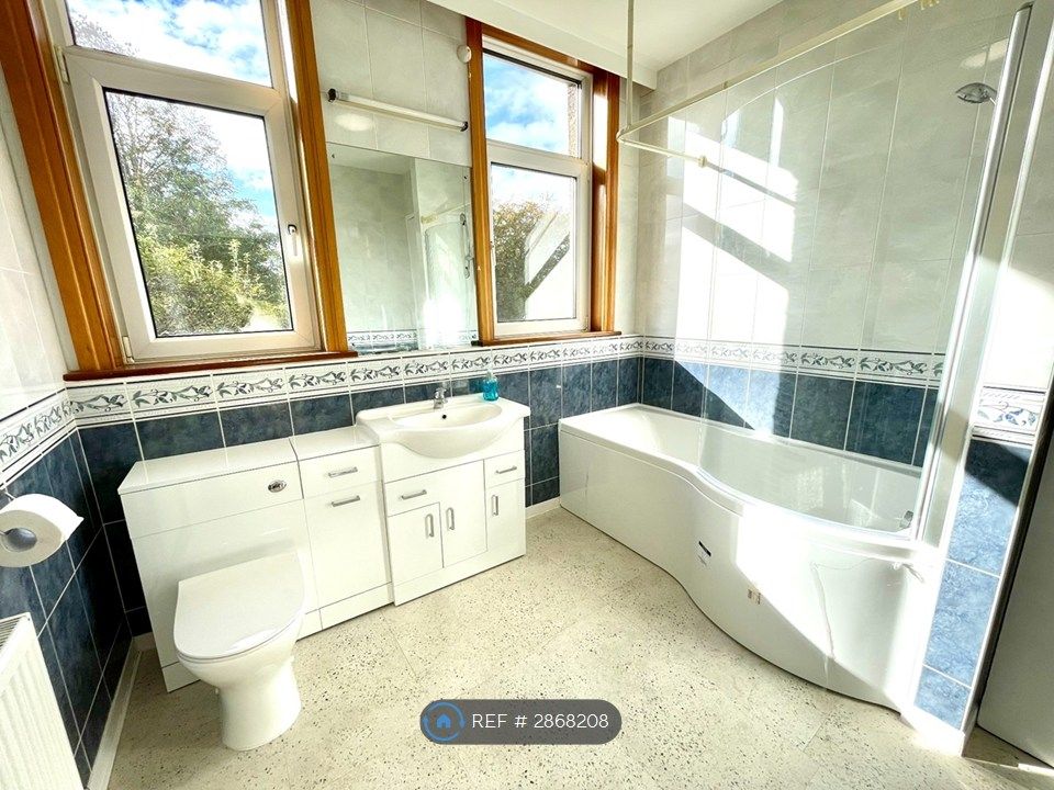 Additional image 8 of 4 bed semi-detached house to rentHolywell Avenue, Whitley Bay NE26