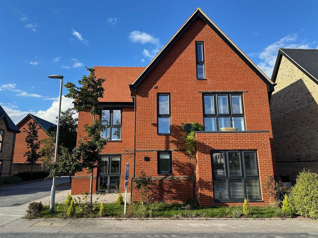 Additional image 38 of 5 bed detached house to rentMemorial Way, Off Thorpe Road, Peterborough PE3
