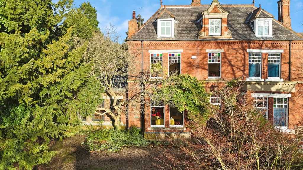 Additional image 25 of 6 bed semi-detached house for saleNewland Park, Hull HU5