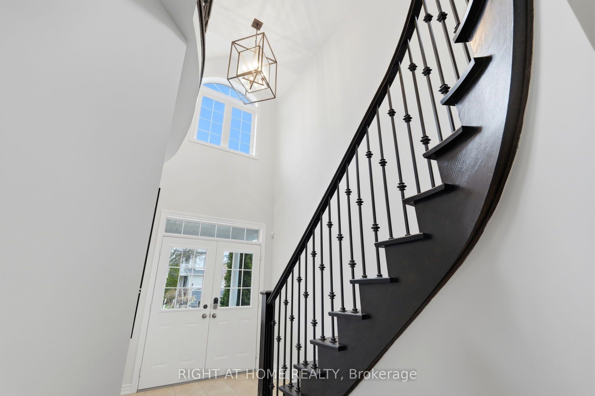 Additional image 3 of 9 Shrewsbury Drive, Whitby, ON, L1M 0C9