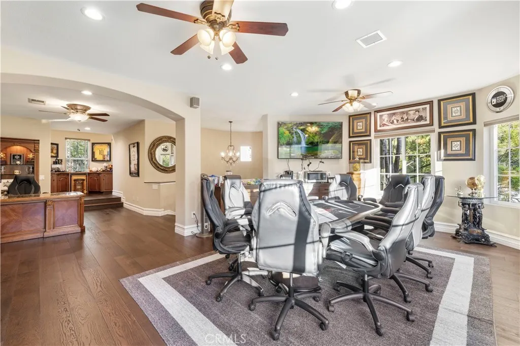 Additional image 116 of 26801 Van Gogh Lane, Valencia, CA 91355