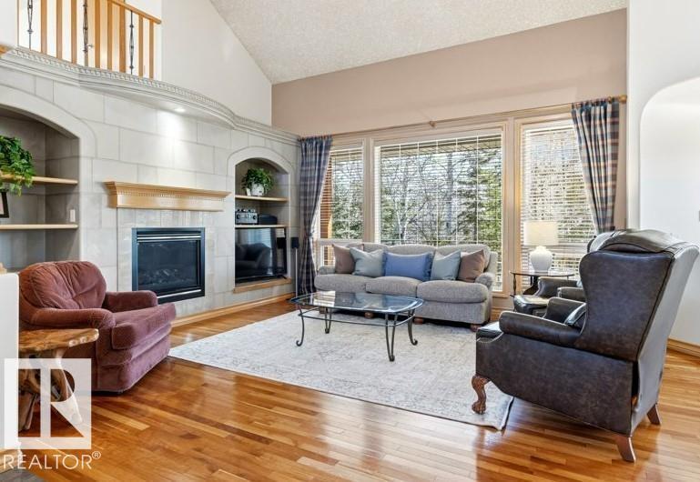 244 Wolf Willow Road NW, Edmonton, AB, T5T6N3