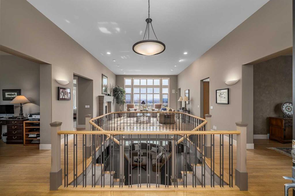 Additional image 6 of 43 Slopes Grove SW, Calgary, AB, T3H 3Y6