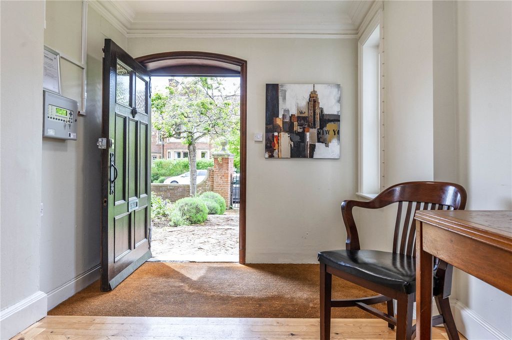 Additional image 10 of 3 bed flat for saleNorthmoor Road, Central North Oxford OX2