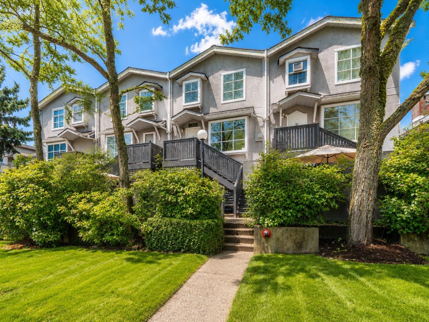 3305 Clive Avenue, Vancouver, BC, V5R 4V4