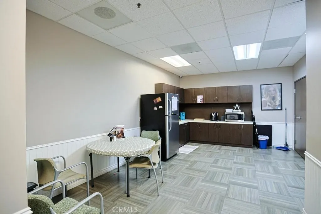 Additional image 40 of 141 Foothill Boulevard Unit C, Upland, CA 91786