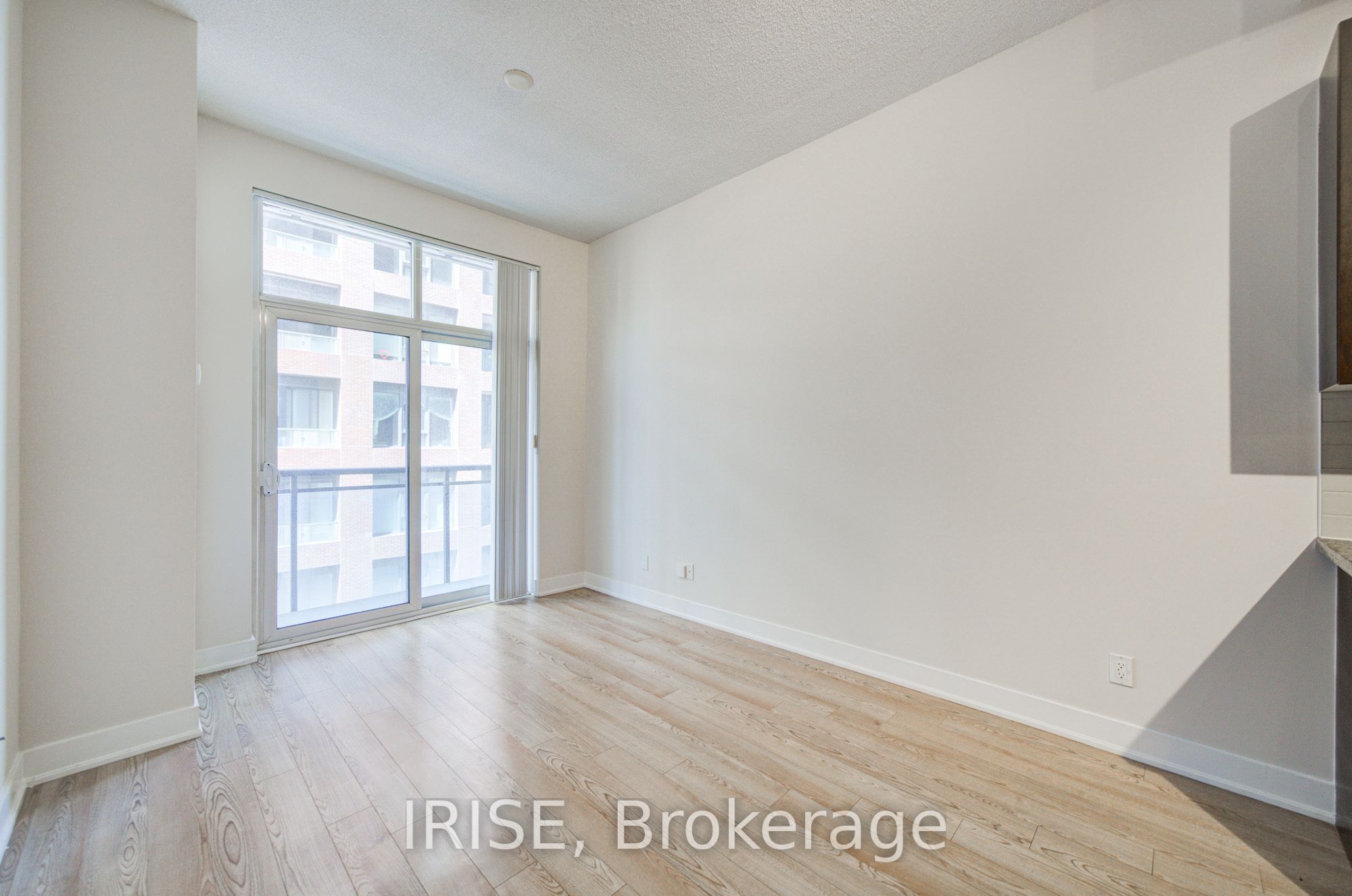Additional image 4 of 1109-28 Linden Street, Toronto, ON, M4Y 0A4