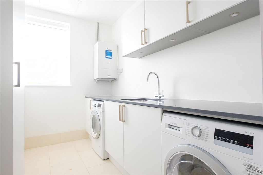 Additional image 6 of 3 bed flat to rentGranville Court, Granville Road, Bath, Somerset BA1
