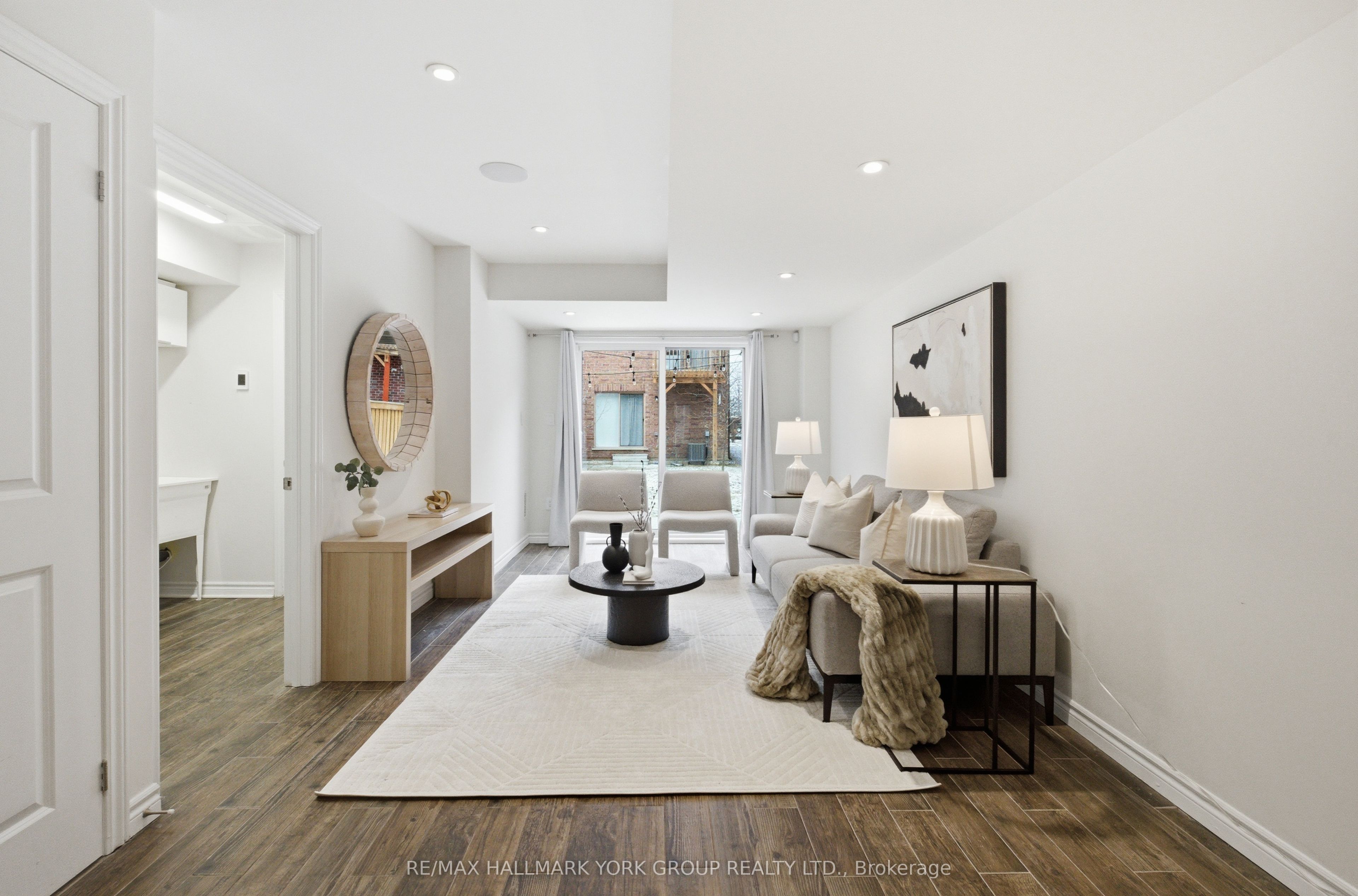 Additional image 5 of 104 Gordon Circle, Newmarket, ON, L3Y 0C9