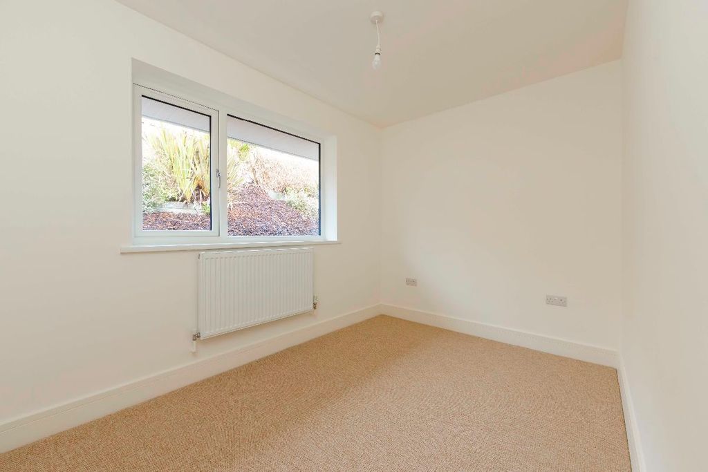 Additional image 22 of 3 bed bungalow to rentAshgrove, Edwardsville, Treharris CF46