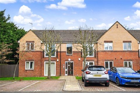 Hadleys Court, Gelderd Road, Gildersome, Leeds LS27