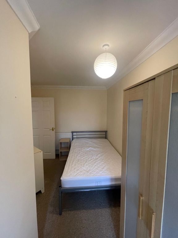 Additional image 7 of 3 bed flat to rentVenneit Close, Oxford OX1