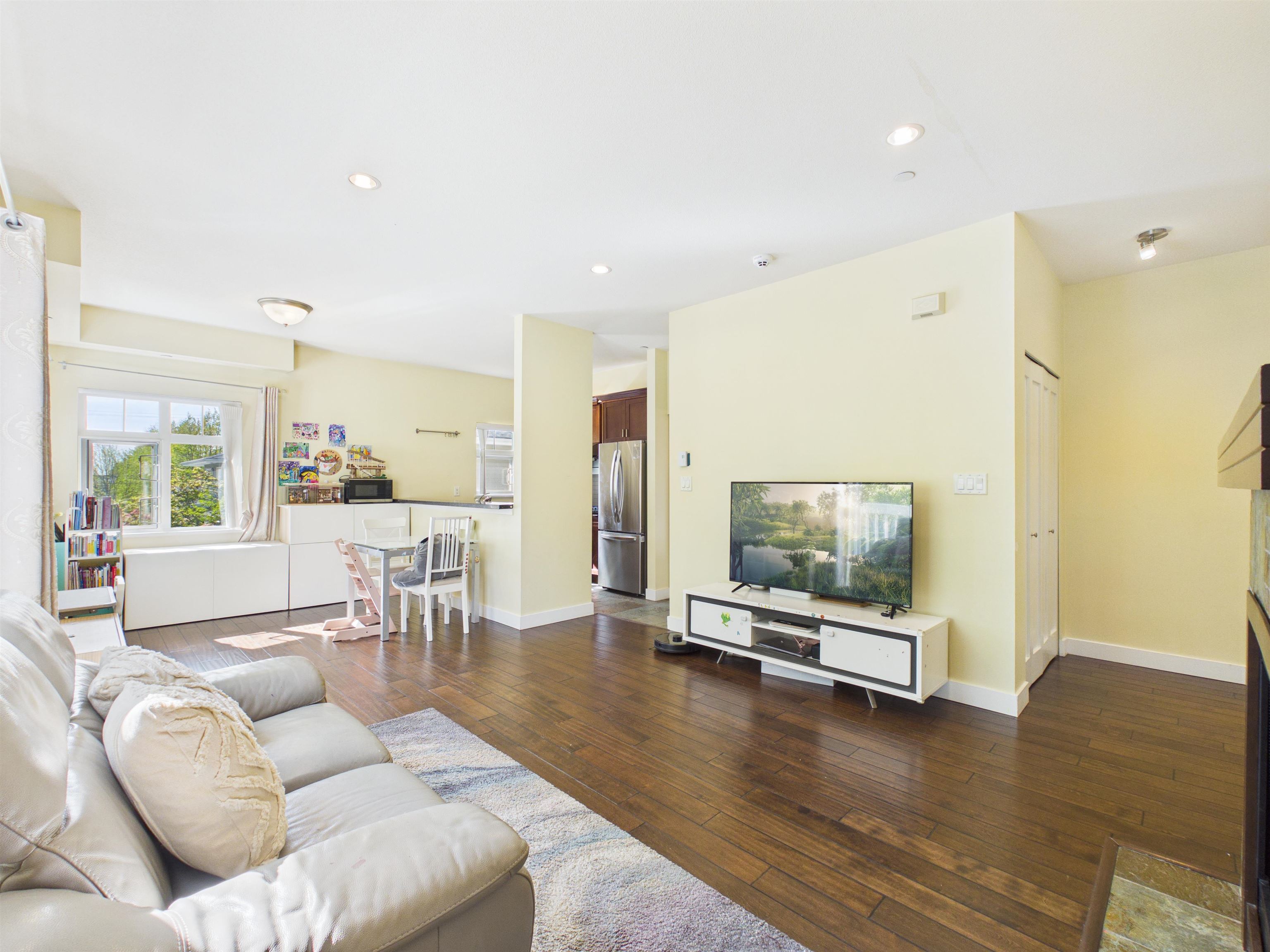 Additional image 2 of 141-7388 Macpherson Avenue, Burnaby, BC, V5J 0A1