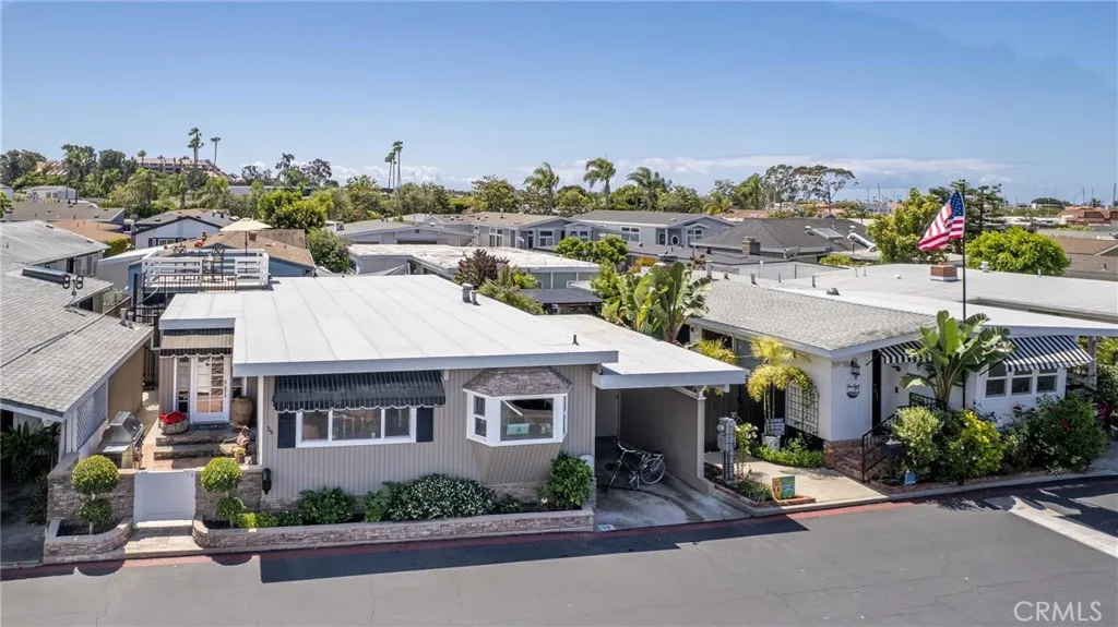 Additional image 25 of 59 Saratoga, Newport Beach, CA 92660