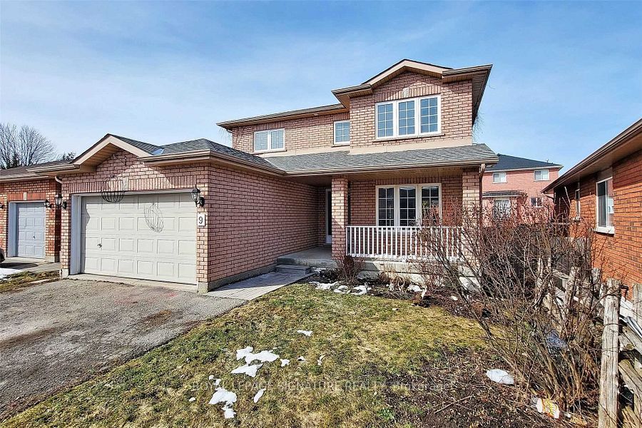 9 Sydenham Wells N/a, Barrie, ON, L4M 6R3