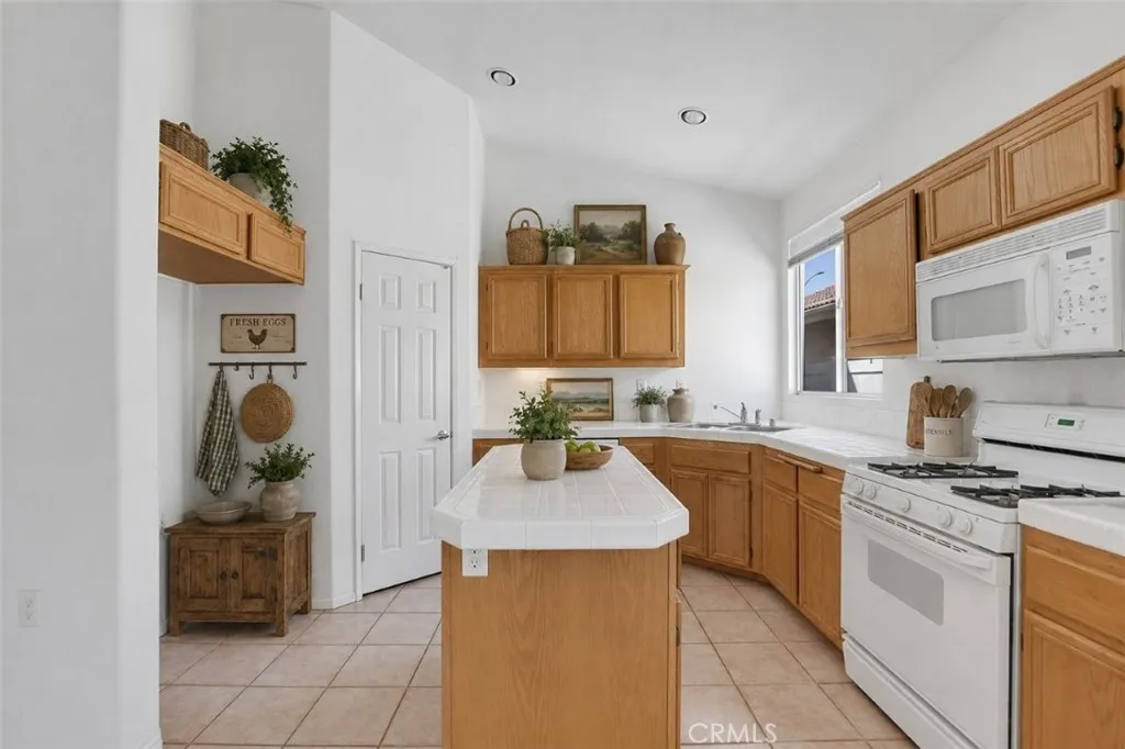 Additional image 11 of 26668 China Drive, Menifee, CA 92585