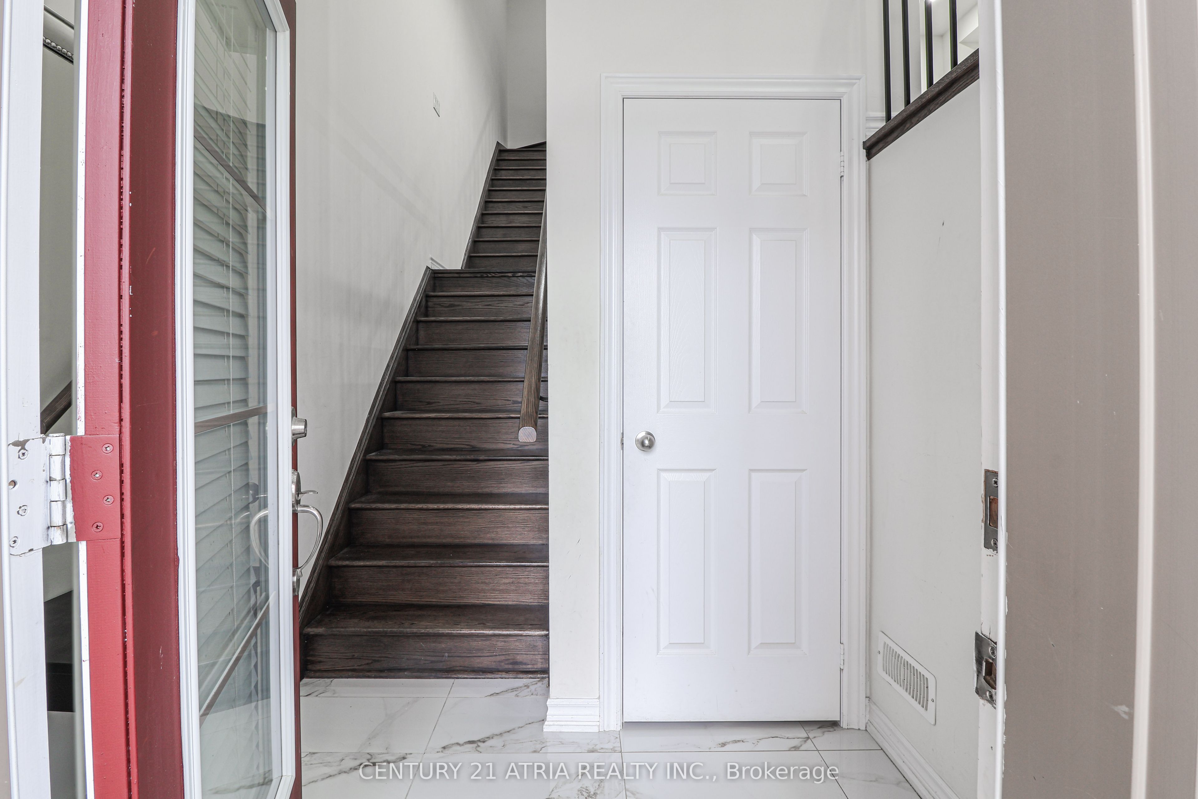 Additional image 3 of 134 Dundonnell Place, Vaughan, ON, L4H 4R8