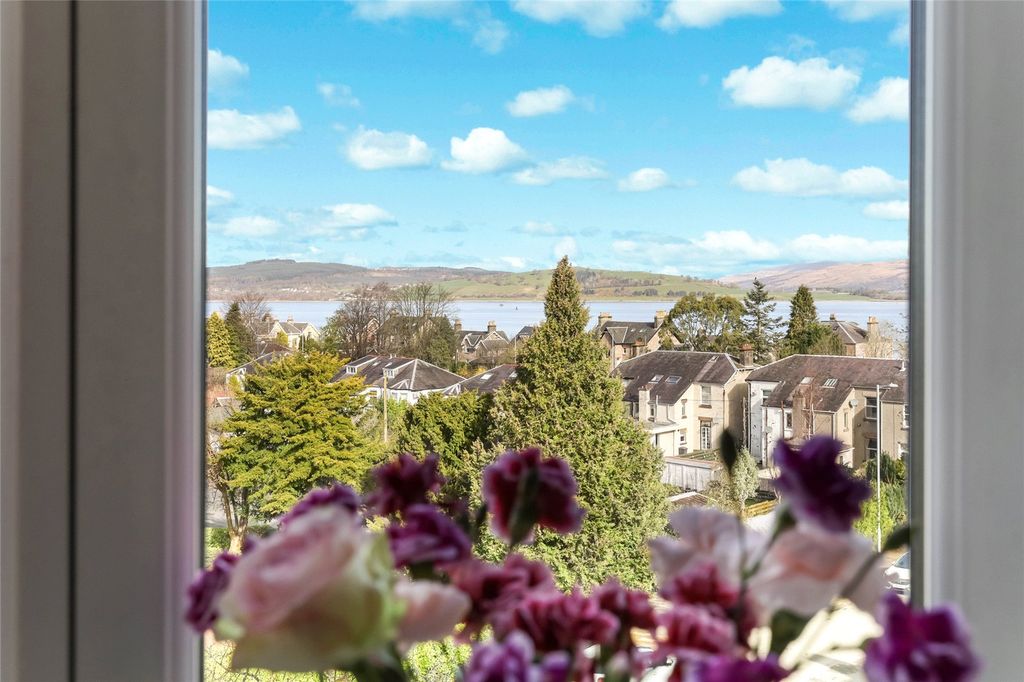 Additional image 20 of 4 bed flat for saleBentinck Street, Greenock, Inverclyde PA16