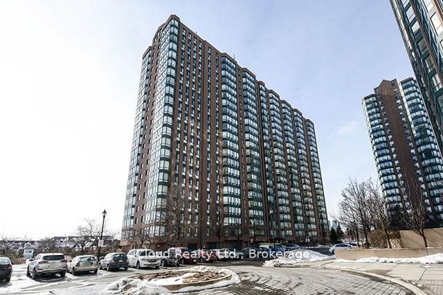 202-145 Hillcrest Avenue, Mississauga, ON, L5B 3Z1
