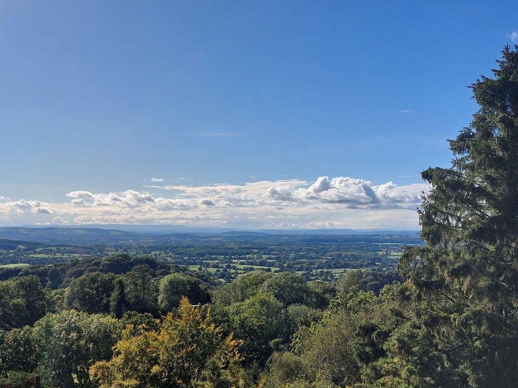 Additional image 2 of 3 bed flat for saleWest Malvern Road, Malvern, Worcestershire WR14
