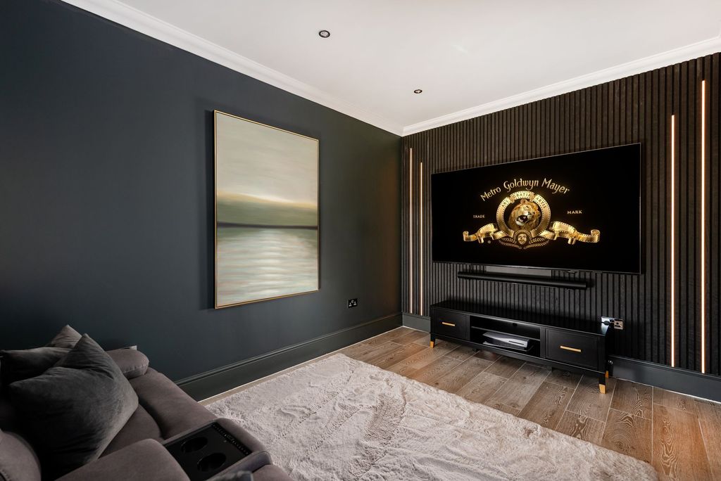 Additional image 14 of 6 bed detached house for saleEarls Farm Way, Towcester NN12