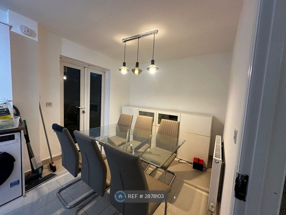 Additional image 6 of 3 bed terraced house to rentRigby Crescent, Glasgow G32