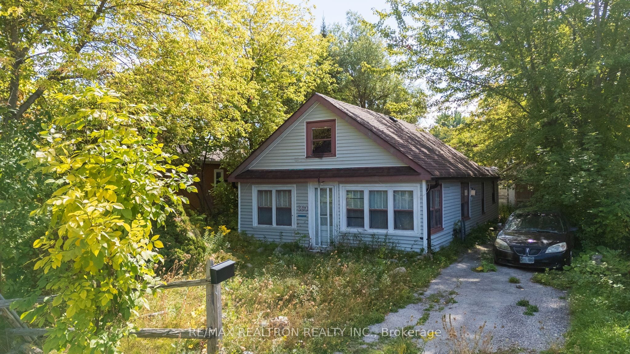 183 Beach Road, Georgina, ON, L4P 2L7
