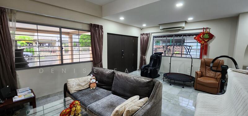 21C Charlton Lane
