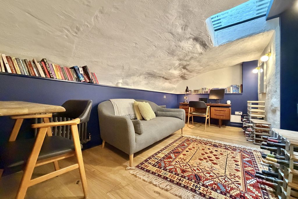 Additional image 6 of 3 bed maisonette for saleGrosvenor Place, Bath BA1